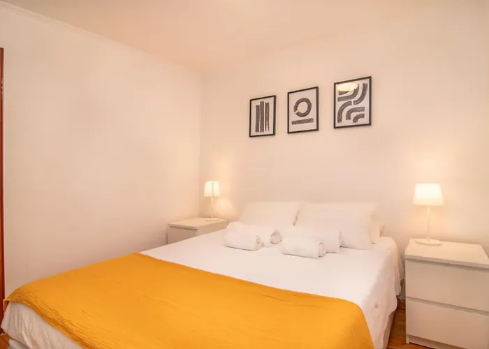Charming & Peaceful Family Flat